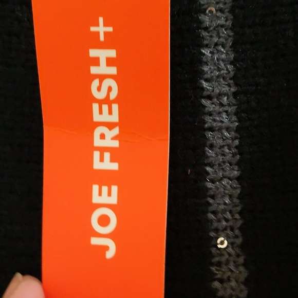 Joe Fresh| NWT Black Silver Striped Sweater With Sparkly Sequined Effect - Picture 12 of 16